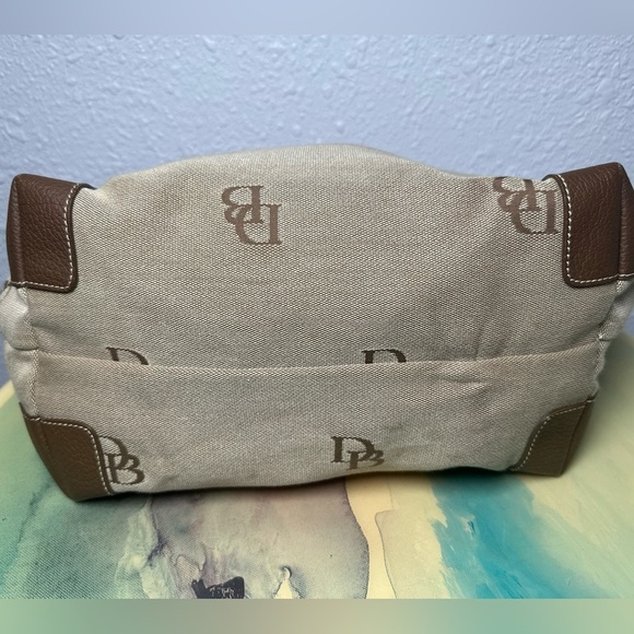 Dooney & Bourke Tan Canvas Brown Leather Knotted Strap Hobo Shoulder Bag Purse - Picture 7 of 10